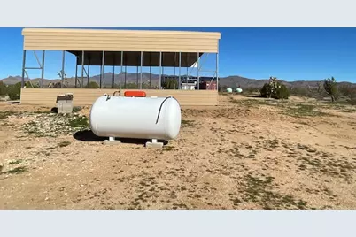 20810 S Cheyenne Road, Yucca, AZ 86438 - Photo 7