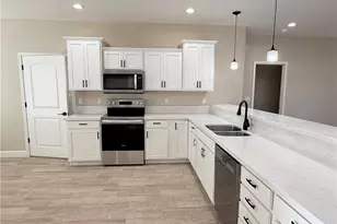 2195 E Hayden Way, Fort Mohave, AZ 86426 - Photo 11