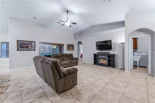 2919 Desert Trail Dr, Bullhead City, AZ 86429 - Photo 13