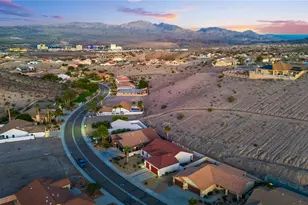 2919 Desert Trail Dr, Bullhead City, AZ 86429 - Photo 57