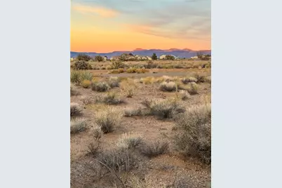 7076 E Agua Fria Drive, Kingman, AZ 86401 - Photo 5