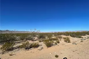 8799 N Ironwood Dr, Kingman, AZ 86401 - Photo 1