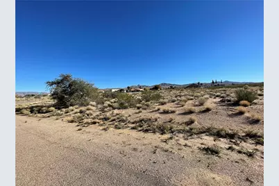 9230 Rio Verde Drive, Kingman, AZ 86401 - Photo 1