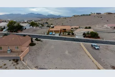 2920 Desert Vista Drive, Bullhead City, AZ 86429 - Photo 7