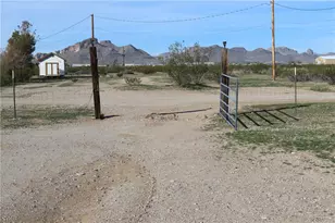 1598 S Escuela Rd, Golden Valley, AZ 86413 - Photo 7