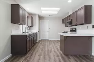 1633 E Segovia Way, Fort Mohave, AZ 86426 - Photo 9