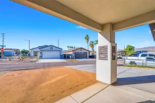 1806 Rollando Dr, Bullhead City, AZ 86442 - Photo 5