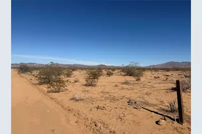 326-03-039 Bee Drive, Dolan Springs, AZ 86441 - Photo 5