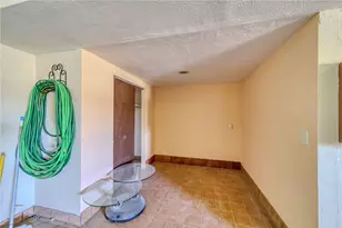 3194 Sycamore Ave, Bullhead City, AZ 86429 - Photo 37