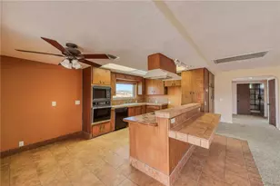 3194 Sycamore Ave, Bullhead City, AZ 86429 - Photo 11