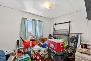 582 S Hunt Rd, Golden Valley, AZ 86413 - Photo 25