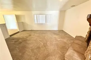 667 Lilac Ln, Bullhead City, AZ 86442 - Photo 5