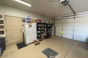 7880 W Shipp Dr, Golden Valley, AZ 86413 - Photo 37