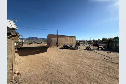 15571 N Edgemont Road, Dolan Springs, AZ 86441 - Photo 27