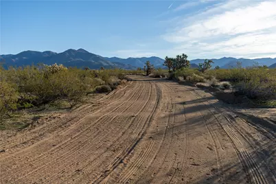 Lot 1 S Edith Drive, Yucca, AZ 86438 - Photo 3
