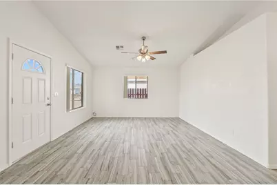 1406 Lakeside Drive, Bullhead City, AZ 86442 - Photo 9