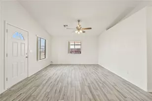 1406 Lakeside Dr, Bullhead City, AZ 86442 - Photo 9