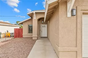 1406 Lakeside Dr, Bullhead City, AZ 86442 - Photo 3