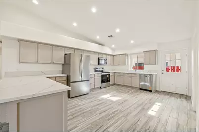 1406 Lakeside Drive, Bullhead City, AZ 86442 - Photo 13