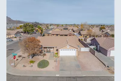 1955 Clint Eastwood Way, Kingman, AZ 86409 - Photo 35