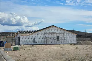 2778 Blueridge Ct, Bullhead City, AZ 86429 - Photo 9