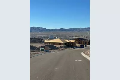 2778 Blueridge Ct, Bullhead City, AZ 86429 - Photo 5