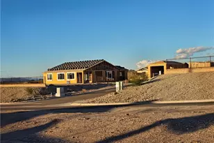 2778 Blueridge Ct, Bullhead City, AZ 86429 - Photo 9