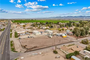 1527 E Cottonwood Ln, Mohave Valley, AZ 86440 - Photo 9