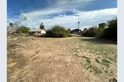 10272 Empire Place, Mohave Valley, AZ 86440 - Photo 17