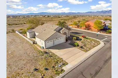 2336 Shadow Canyon Drive, Bullhead City, AZ 86442 - Photo 3