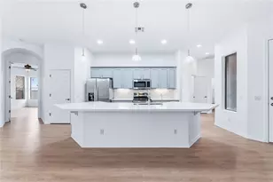 2840 Esmerelda Dr, Bullhead City, AZ 86429 - Photo 11