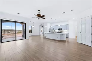 2840 Esmerelda Dr, Bullhead City, AZ 86429 - Photo 5