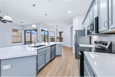 2840 Esmerelda Drive, Bullhead City, AZ 86429 - Photo 13