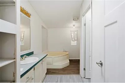 2340 E Devlin Avenue, Kingman, AZ 86409 - Photo 13