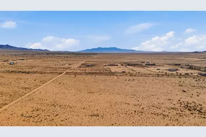 064C N Sharon Road, Kingman, AZ 86401 - Photo 9