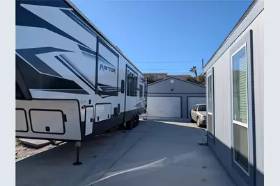 1253 Arcadia Boulevard, Bullhead City, AZ 86442 - Photo 3