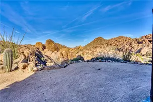 17445 S la Cienega Ranch Rd, Yucca, AZ 86438 - Photo 33