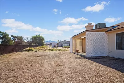 7751 E Larkspur Drive, Kingman, AZ 86401 - Photo 9