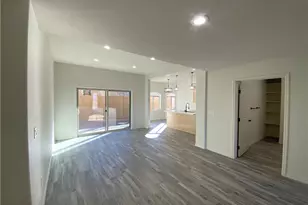 890 Florence Ave, Bullhead City, AZ 86429 - Photo 21