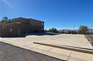 890 Florence Ave, Bullhead City, AZ 86429 - Photo 73