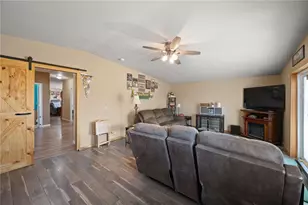 11330 Ali-Chuk Rd, Yucca, AZ 86438 - Photo 23
