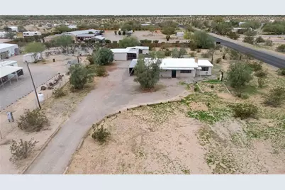 25460 Ochoco Way, Bouse, AZ 85325 - Photo 31