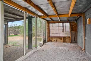 25460 Ochoco Way, Bouse, AZ 85325 - Photo 23