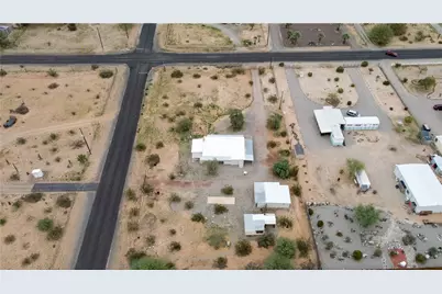 25460 Ochoco Way, Bouse, AZ 85325 - Photo 35