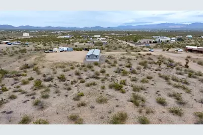 1597 S Eden Road, Golden Valley, AZ 86413 - Photo 23