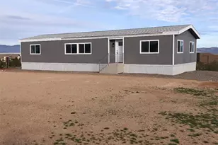 1597 S Eden Rd, Golden Valley, AZ 86413 - Photo 1