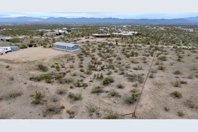 1597 S Eden Road, Golden Valley, AZ 86413 - Photo 25