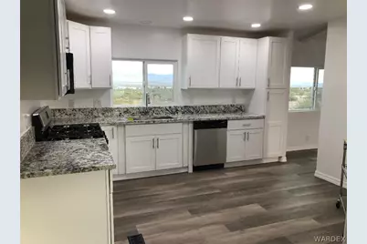 1597 S Eden Road, Golden Valley, AZ 86413 - Photo 9
