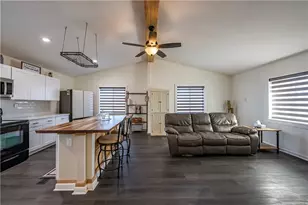 430 Tusayan Dr, Meadview, AZ 86444 - Photo 15