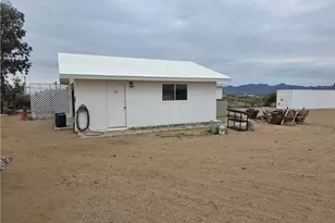 3325 N Bacobi Rd, Golden Valley, AZ 86413 - Photo 19